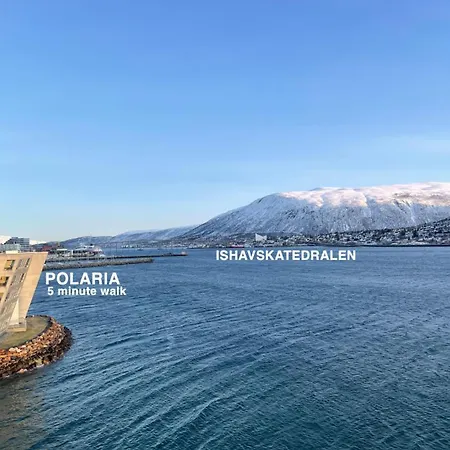 1 Bedroom With Seaview 5 Minute Walk To Centre! טרומסה